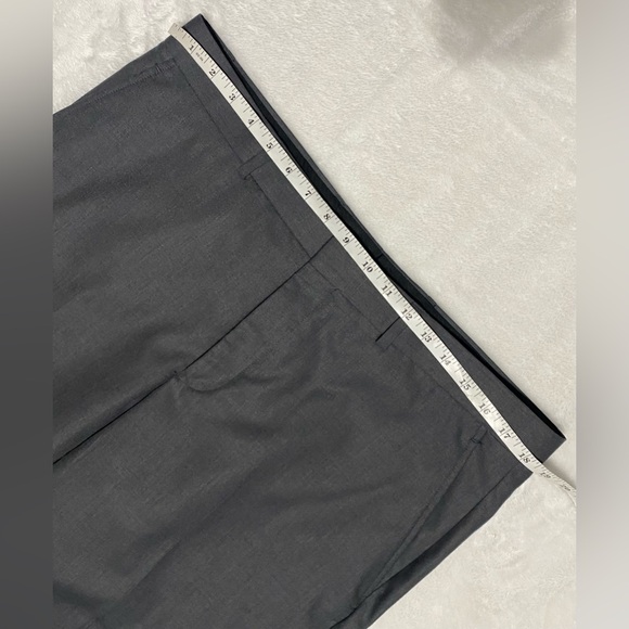 Kenneth Kole Reaction Pants. - Picture 6 of 7